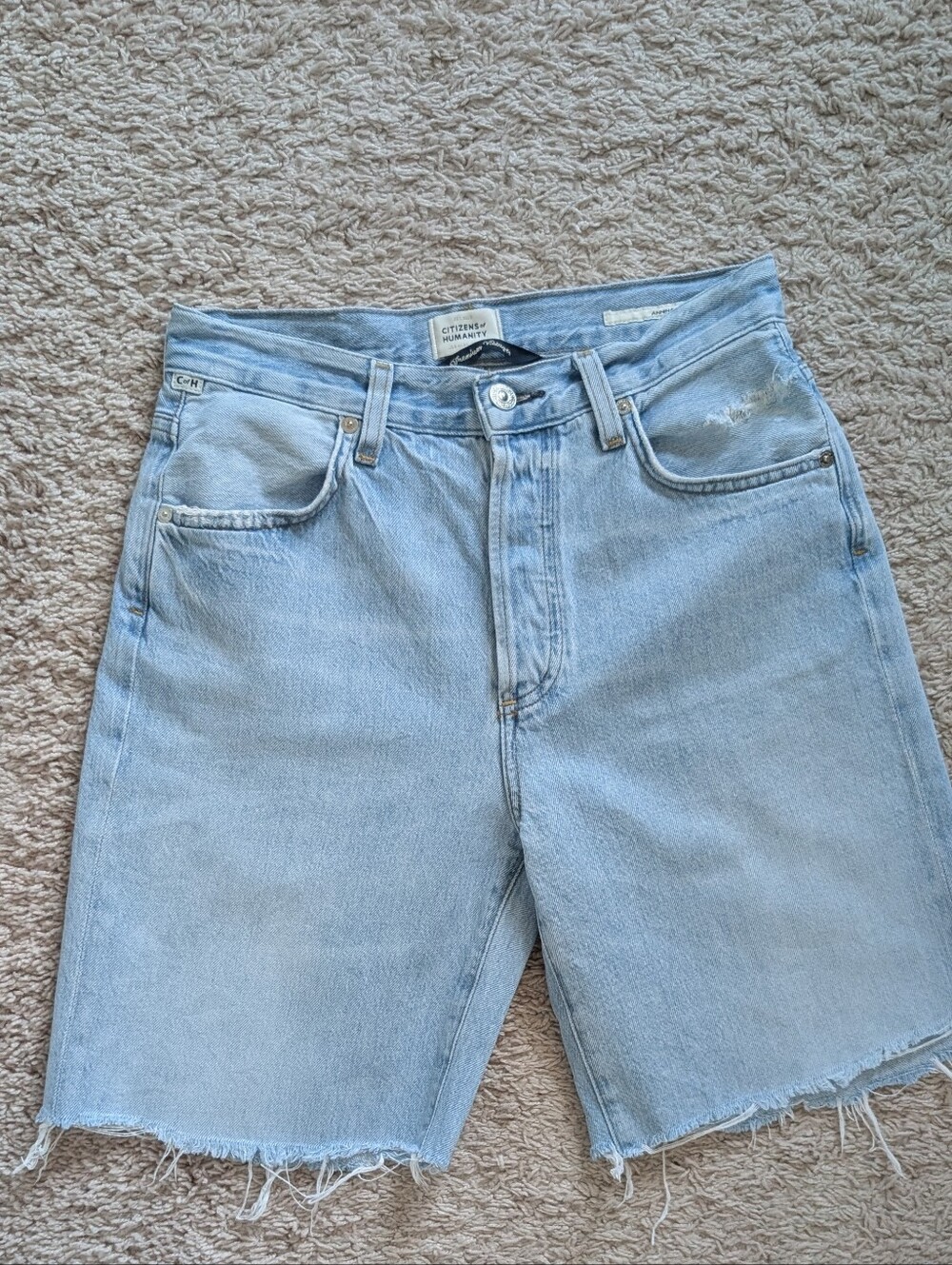 Citizens of Humanity Annina High-Rise Raw Hem Denim Shorts - Picture 2 of 14